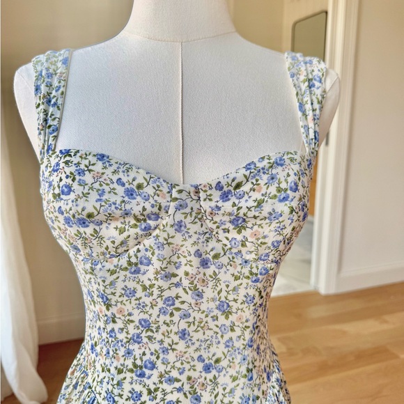 Reformation Taiga Dress - Blue and White Floral Sweetheart Mini - Size 0 - Picture 2 of 7